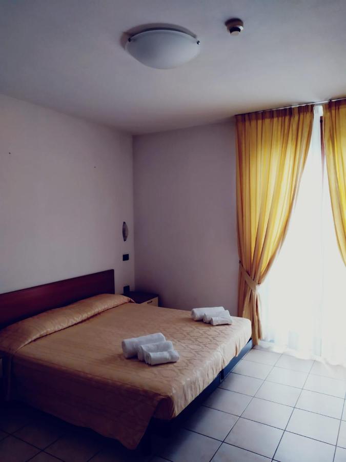Hotel La Pace Bagno di Romagna Luaran gambar