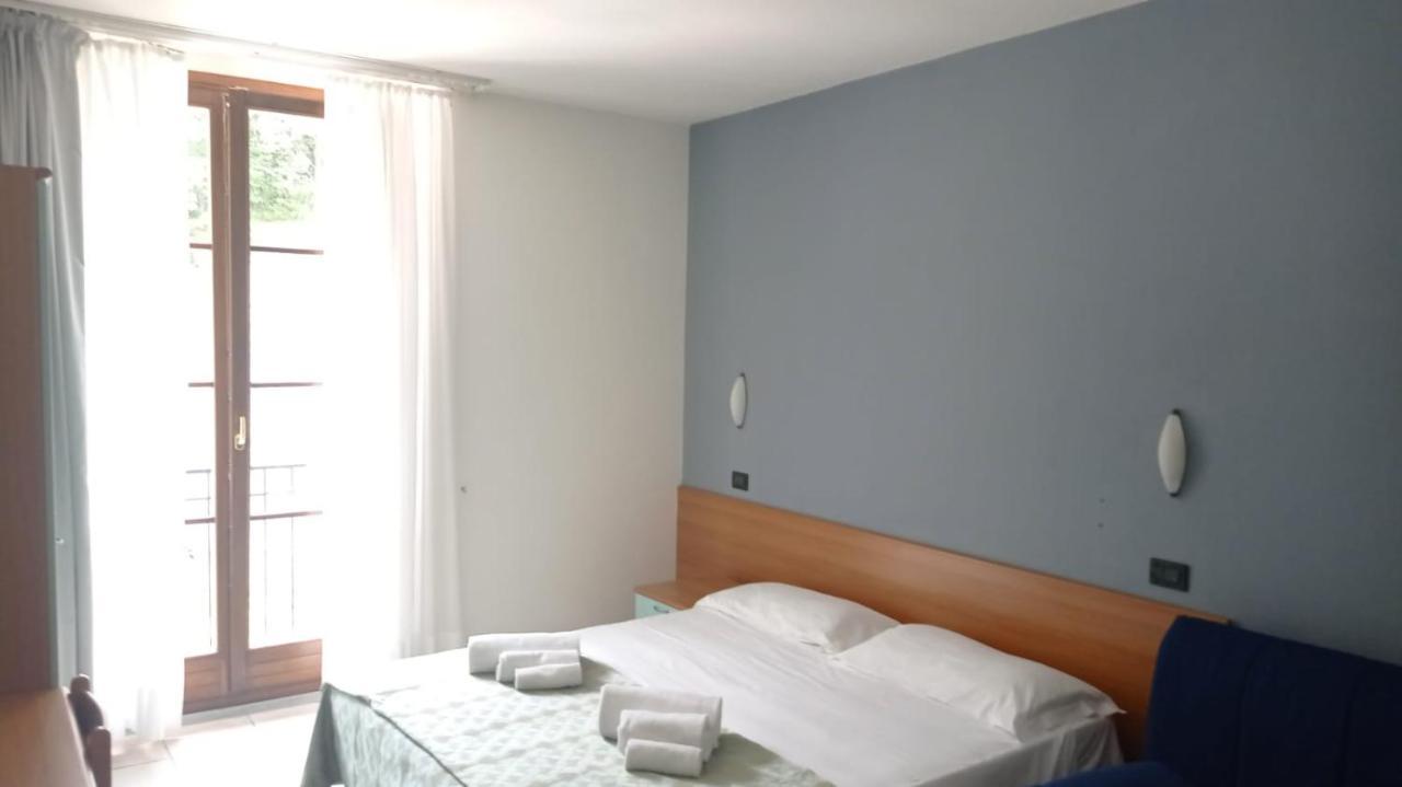 Hotel La Pace Bagno di Romagna Luaran gambar